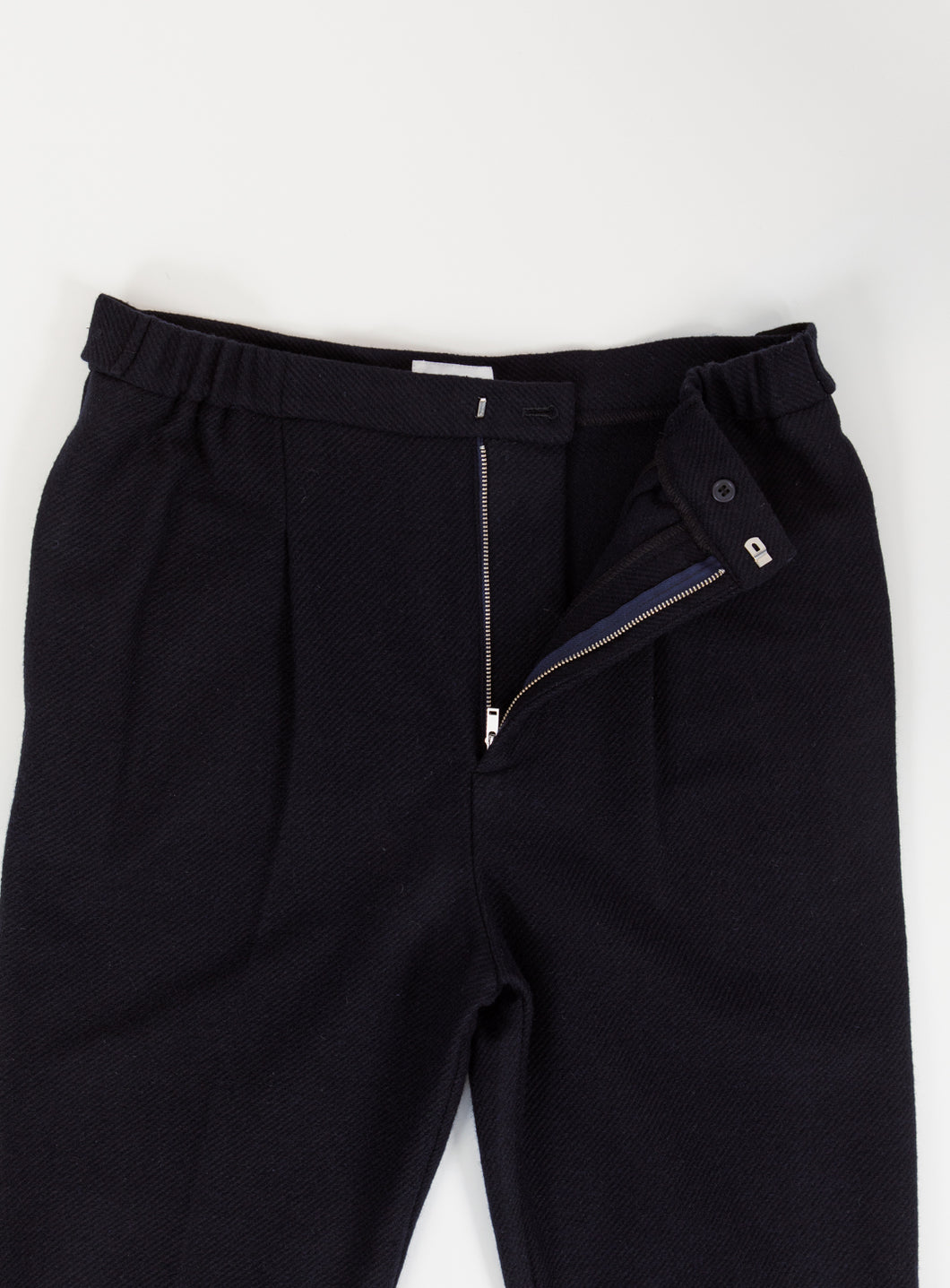 Pleated Pants in Navy Blue Carded Wool