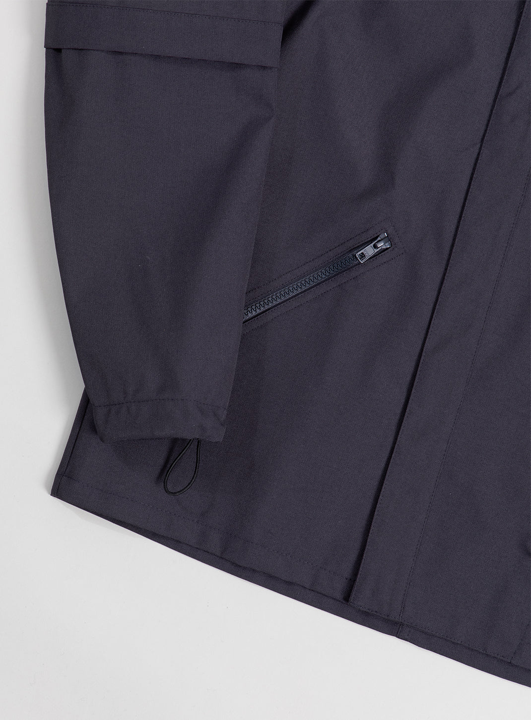 Parachute Parka in Navy Blue Water-Repellent Grained Nylon