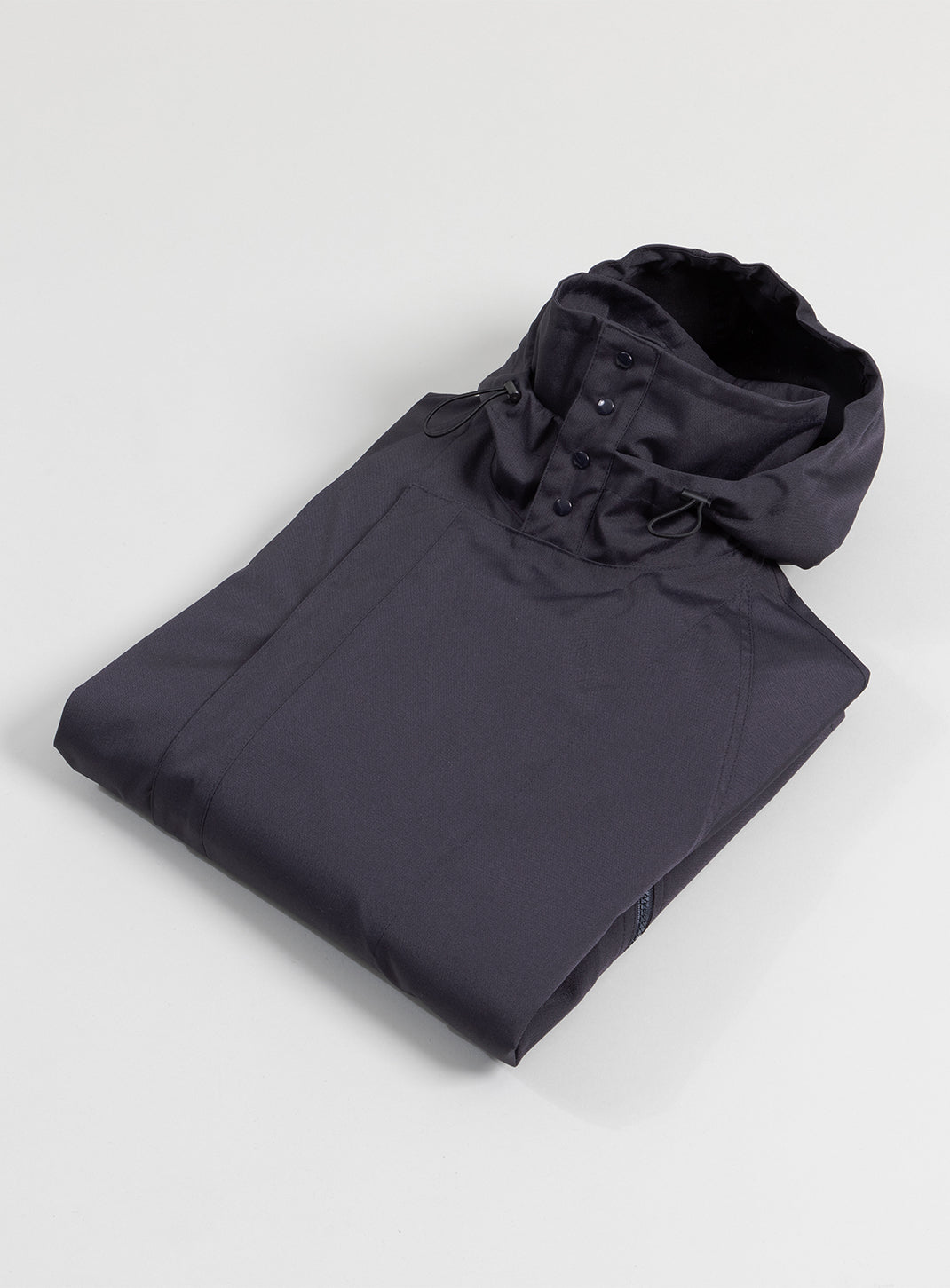 Parachute Parka in Navy Blue Water-Repellent Grained Nylon