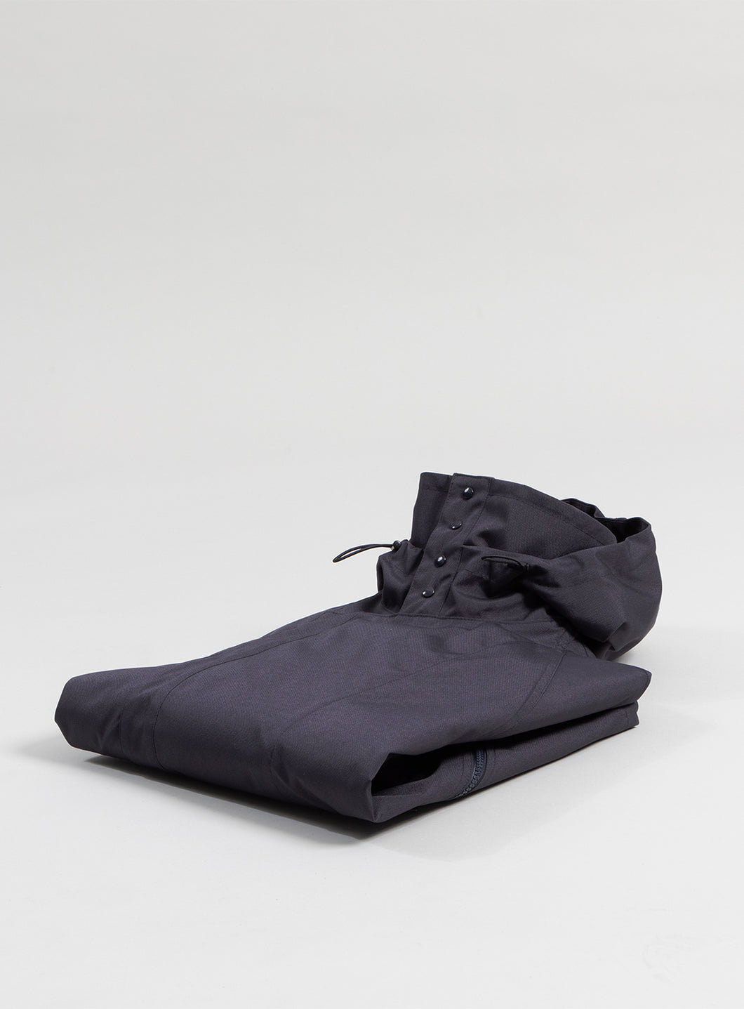 Parachute Parka in Navy Blue Grained Nylon