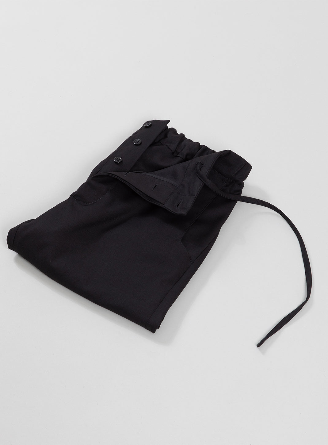 Pants with Notched Pockets in Black Serge