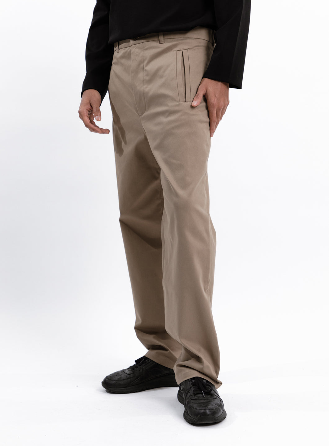 Pants with Piped Pockets in Sand Cotton Gabardine