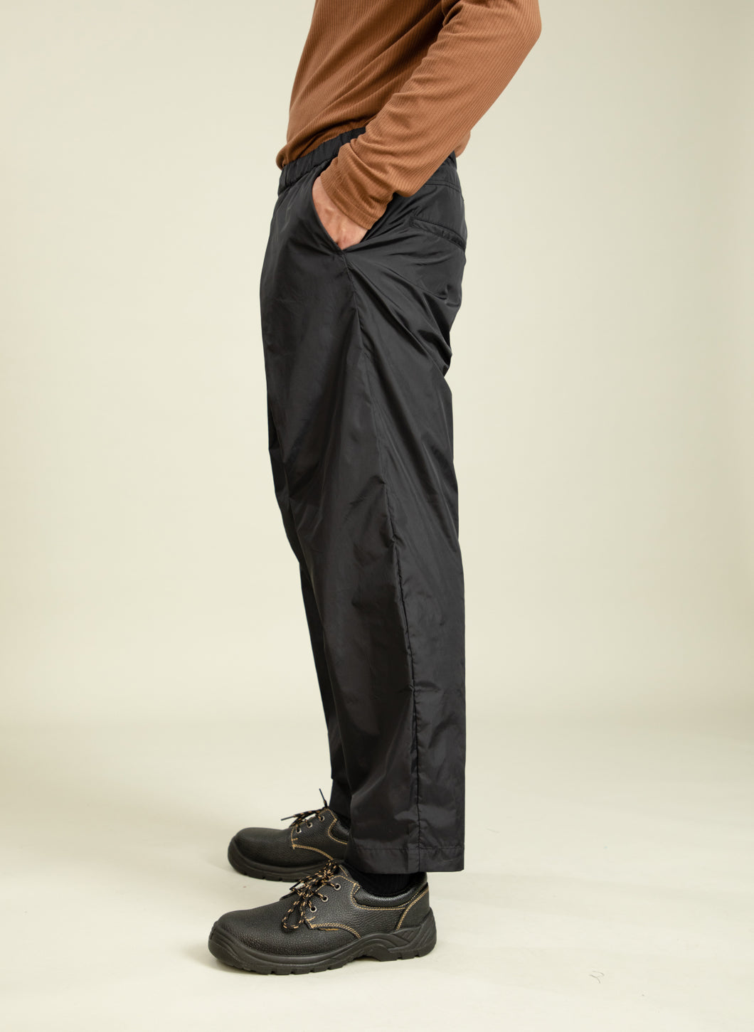 Elastic Waist Pants with Deep Pleats in Black Nylon