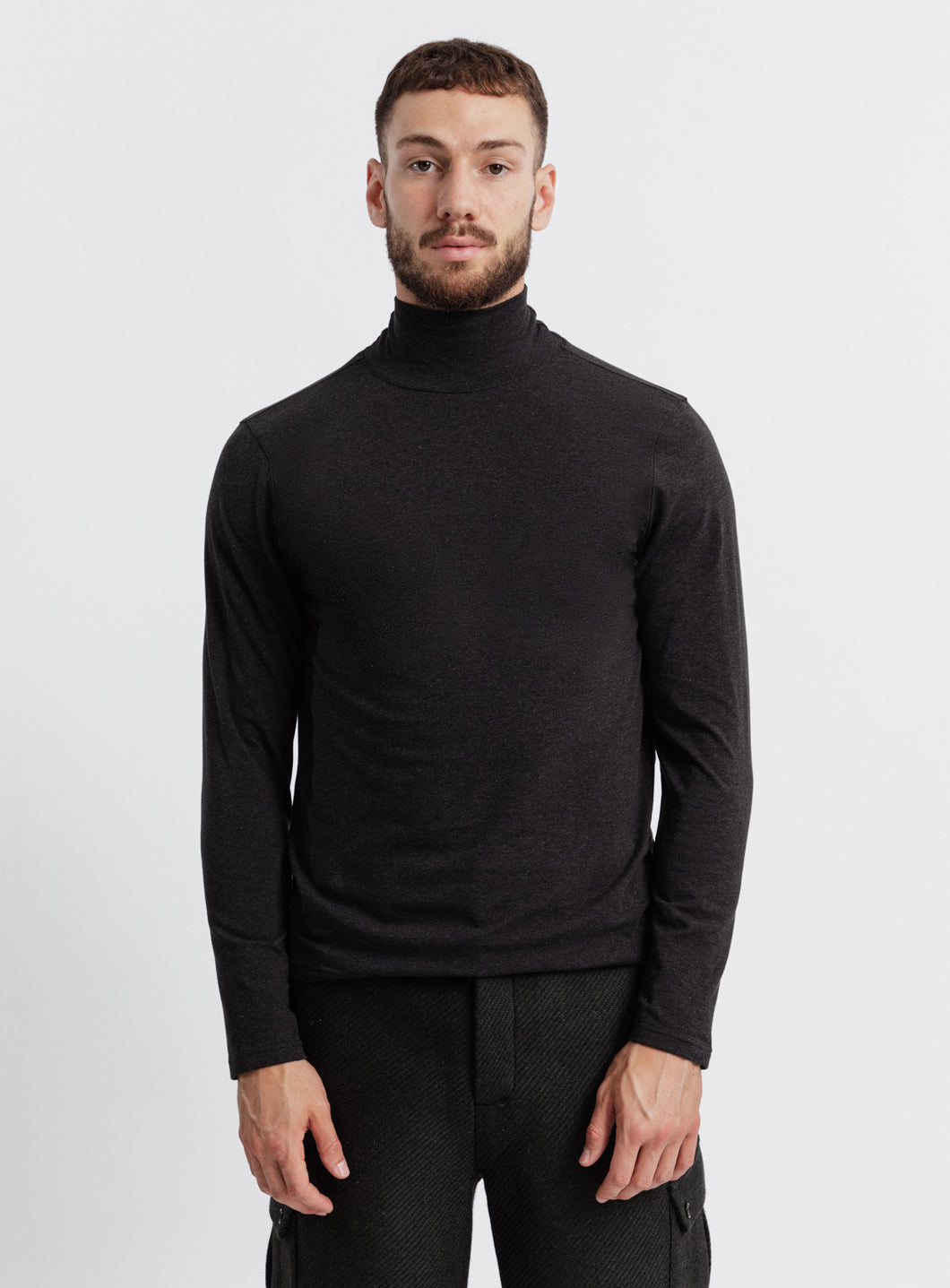 Funnel Neck Undershirt in Dark Grey Cotton & Elastane