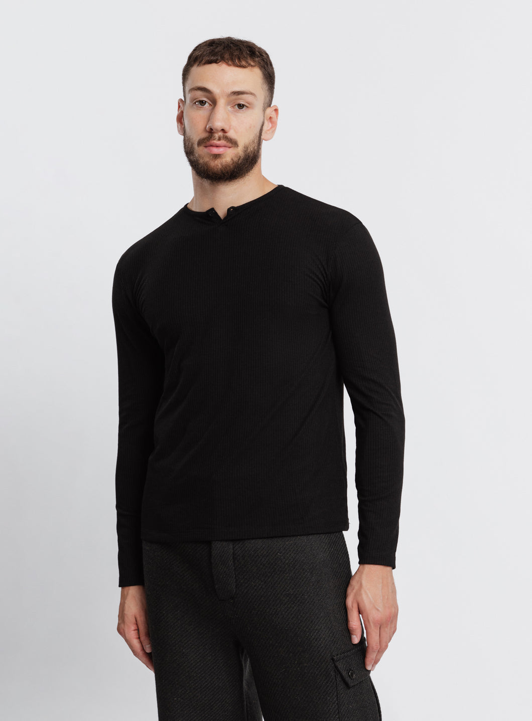 1 Button T-Shirt in Black Ribbed Jersey