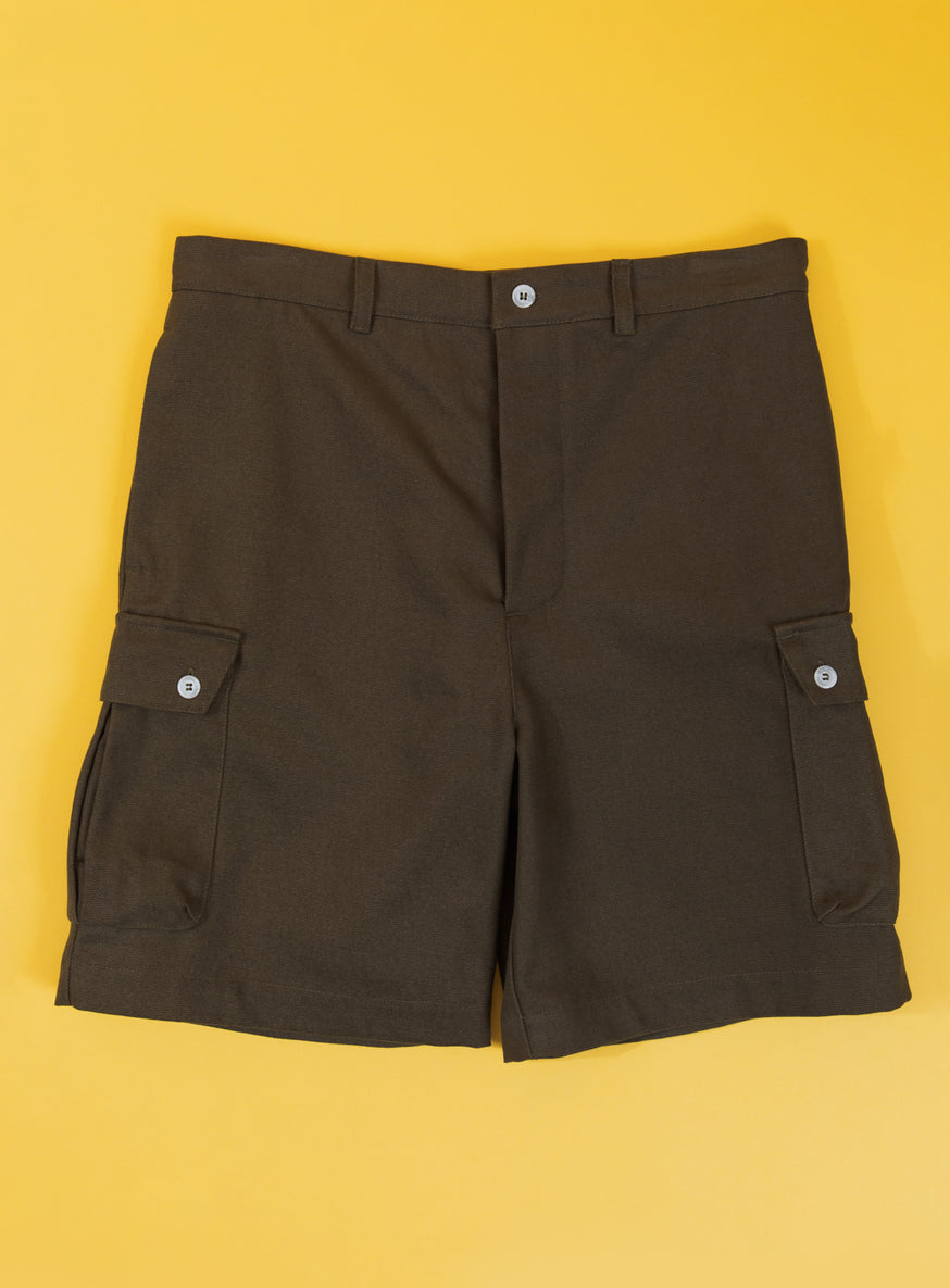 Bermuda Shorts with Envelope Pockets in Khaki Canvas